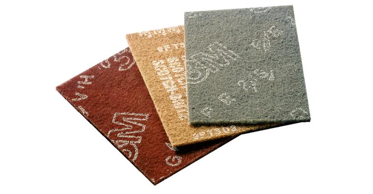 Scotch-Brite fleece hand pad medium grit 180-220 158 x 224 mm
