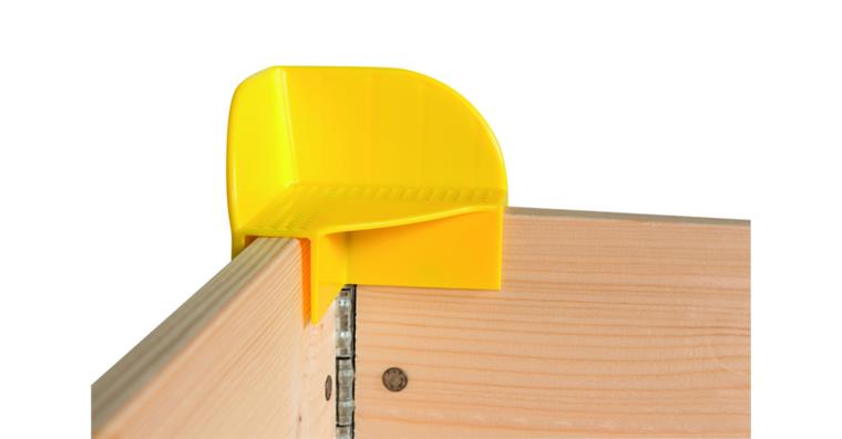 Stacking corners for mounting frame/pallet, yellow